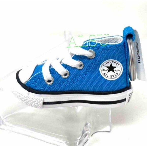 Converse Keychain Blue Color - Picture 1 of 2